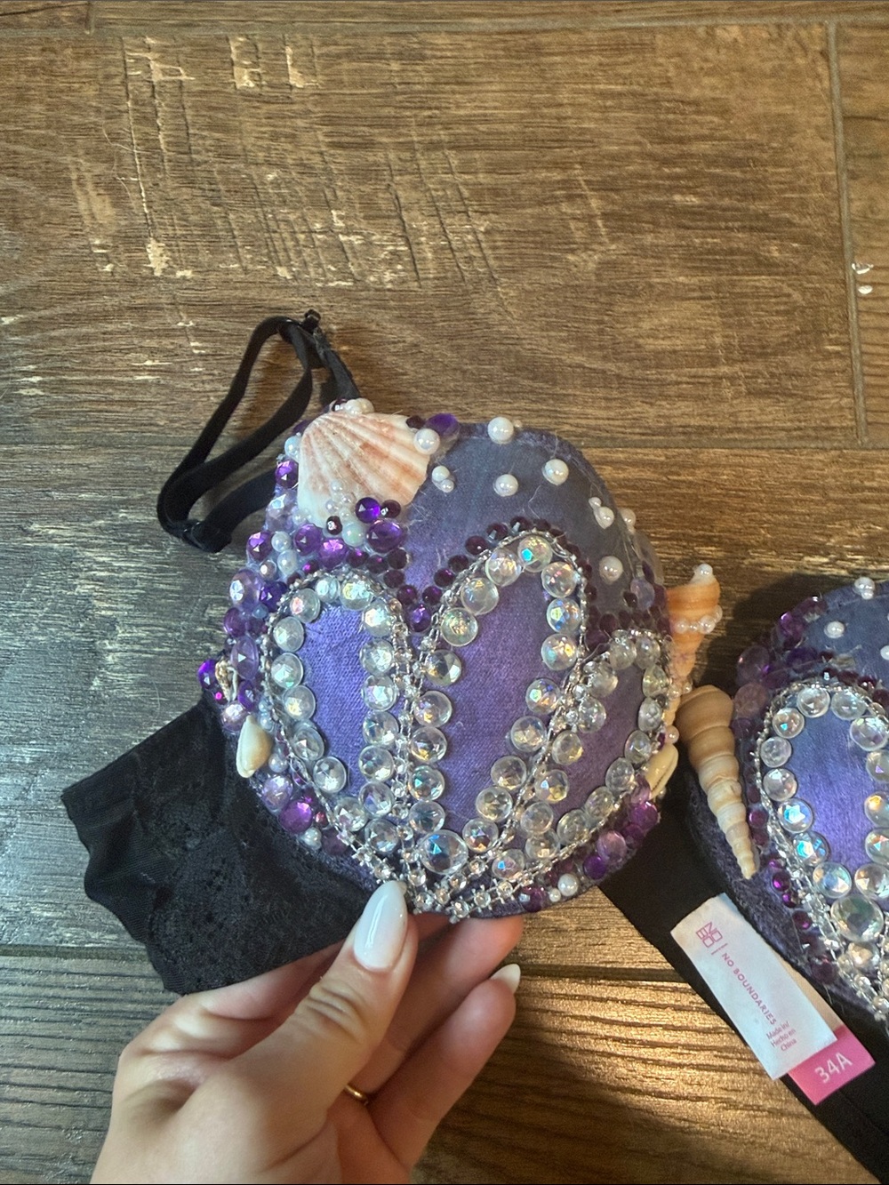 Handcrafted Purple Mermaid Seashell Embellished Bra - Picture 4 of 5
